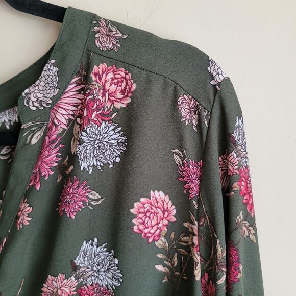 Forever 21 Womens Tunic Blouse Plus Size 1x Olive Green Pink Florals Roll Tab - Picture 3 of 10